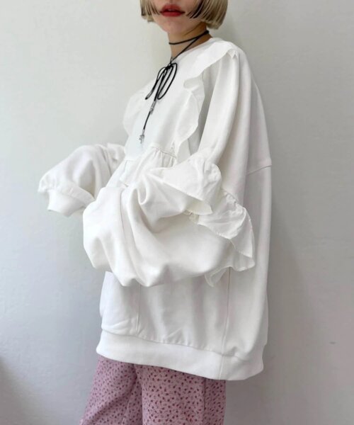 w closet（ダブルクローゼット）の「フリルBIGスウェット（Tシャツ/カットソー・レディース・グレー/イエロー/ブラック/アイボリー/ブルー・FREE）」の16枚目の写真