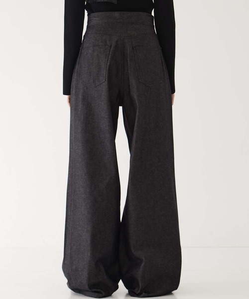 STUDIOUS（ステュディオス）の「【JOHN LAWRENCE SULLIVAN/ジョンローレンスサリバン】RIGID DENIM WIDE PANTS (SHORT LENGTH)リジッドワイドデニムパンツ（デニムパンツ・レディース・ブラック/ブラック系その他・XS/S/M）」の16枚目の写真