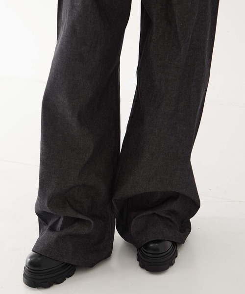 STUDIOUS（ステュディオス）の「【JOHN LAWRENCE SULLIVAN/ジョンローレンスサリバン】RIGID DENIM WIDE PANTS (SHORT LENGTH)リジッドワイドデニムパンツ（デニムパンツ・レディース・ブラック/ブラック系その他・XS/S/M）」の22枚目の写真