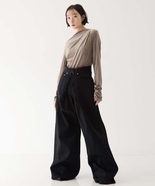 STUDIOUS（ステュディオス）の「【JOHN LAWRENCE SULLIVAN/ジョンローレンスサリバン】RIGID DENIM WIDE PANTS (SHORT LENGTH)リジッドワイドデニムパンツ（デニムパンツ・レディース・ブラック/ブラック系その他・XS/S/M）」の4枚目の写真