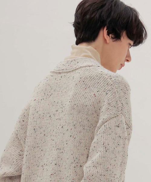 DRESSLAVE(ドレスレイブ)の「color grain Vneck cardigan(カラーグレインVネックカーディガン)(カーディガン/ボレロ・レディース・ホワイト/グレー・38)」の8枚目の写真