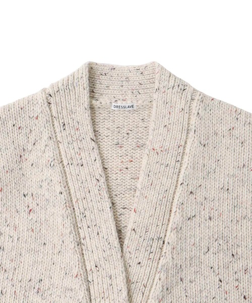DRESSLAVE(ドレスレイブ)の「color grain Vneck cardigan(カラーグレインVネックカーディガン)(カーディガン/ボレロ・レディース・ホワイト/グレー・38)」の12枚目の写真