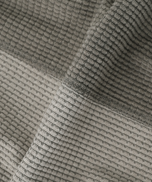 NOMANUAL（NOMANUAL）の「NOMANUAL/ノーマニュアル HEAVY WAFFLE LONG SLEEVE TEE（Tシャツ/カットソー・メンズ・グレー/チャコールグレー・LARGE/MEDIUM）」の7枚目の写真