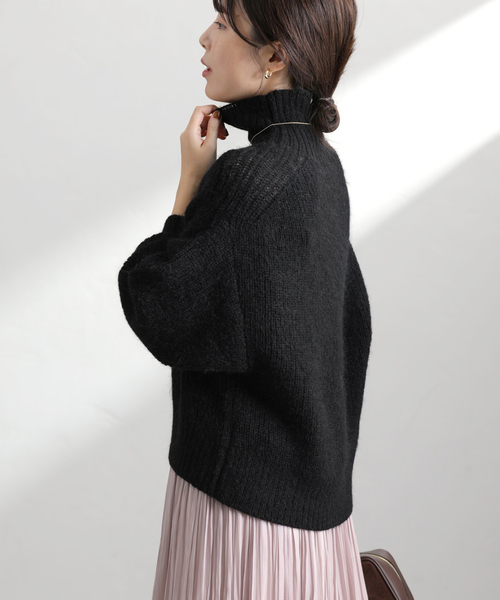 La TOTALITE（ラトータリテ）の「モヘア混タートルプルオーバー（ニット/セーター・レディース・ブラック/ピンク/レッド・FREE）」の16枚目の写真