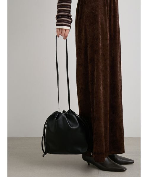 MIESROHE（ミースロエ）の「ドロスト２ＷＡＹバッグ（ショルダーバッグ・レディース・ライム/アイボリー/ブラック・F）」の2枚目の写真