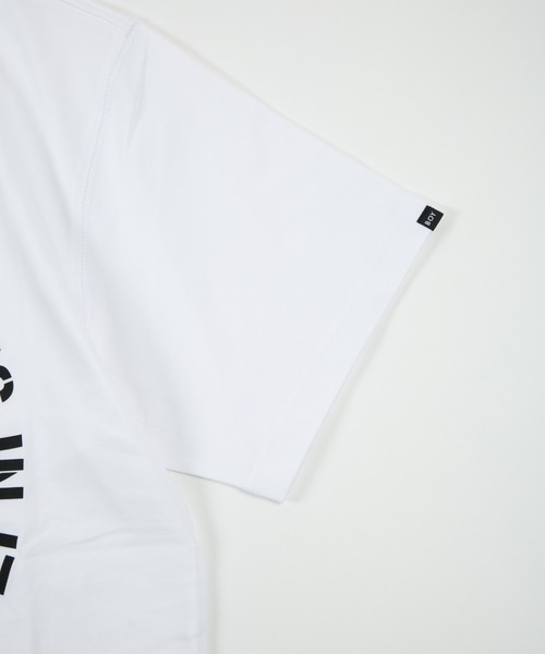 BOY LONDON（ボーイロンドン）の「【BOY LONDON】KNUCKLE LOGO TEE（Tシャツ/カットソー・メンズ・ホワイト・X-LARGE/LARGE/MEDIUM/SMALL）」の5枚目の写真