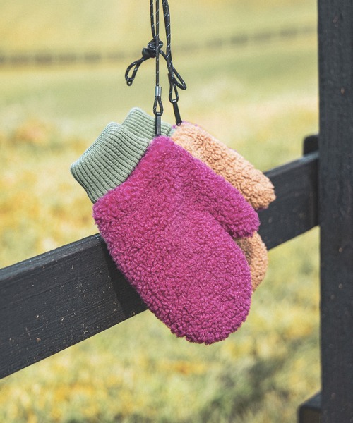 オリジナルフェイクファーボアストラップ付きミトン（手袋）｜niko and