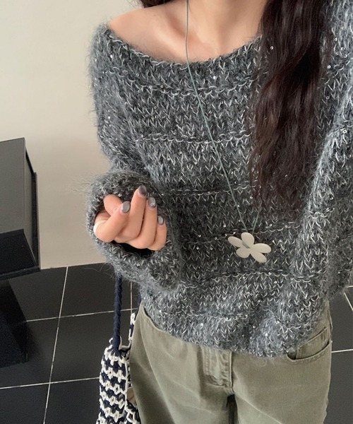 GLAMOROUS JANE(グラマラスジェーン)の「ラメMIX編みニットトップス(ニット/セーター・レディース・ブラウン/オフホワイト/チャコールグレー・FREE)」の3枚目の写真
