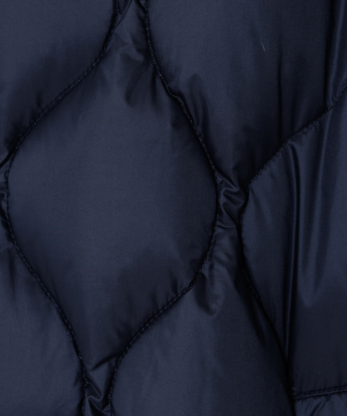 TAION(タイオン)の「【TAION】 オーバーサイズ ダウン ロングジャケット(ダウンジャケット/コート・レディース・ブラック/モスグリーン・S)」の19枚目の写真