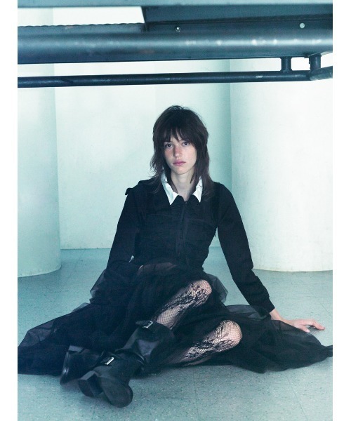 SNIDEL（スナイデル）の「フリルニットカーディガン（カーディガン/ボレロ・レディース・ネイビー/アイボリー/ブラック・F）」の4枚目の写真