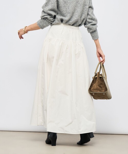 NOLLEY’S Sophi（ノーリーズソフィ）の「ウォッシャブルメモリータフタロングスカート（スカート・レディース・オフホワイト/ブラック・36/38）」の9枚目の写真