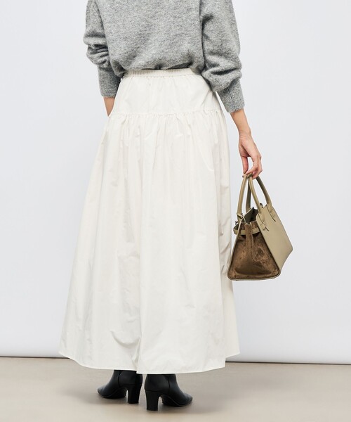 NOLLEY’S Sophi（ノーリーズソフィ）の「ウォッシャブルメモリータフタロングスカート（スカート・レディース・オフホワイト/ブラック・36/38）」の10枚目の写真