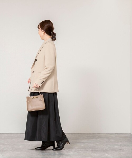 NOLLEY’S Sophi（ノーリーズソフィ）の「ウォッシャブルメモリータフタロングスカート（スカート・レディース・オフホワイト/ブラック・36/38）」の14枚目の写真