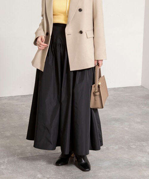 NOLLEY’S Sophi（ノーリーズソフィ）の「ウォッシャブルメモリータフタロングスカート（スカート・レディース・オフホワイト/ブラック・36/38）」の16枚目の写真