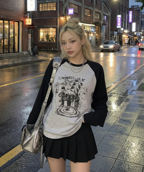 ACOVER（オコボ）の「ドリーミングレグランオーバーサイズロングスリーブ5カラー（Tシャツ/カットソー・レディース・ライトグレー/ブラック/グレー/オートミール/チャコール・FREE）」の6枚目の写真