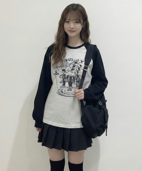 ACOVER（オコボ）の「ドリーミングレグランオーバーサイズロングスリーブ5カラー（Tシャツ/カットソー・レディース・ライトグレー/ブラック/グレー/オートミール/チャコール・FREE）」の11枚目の写真