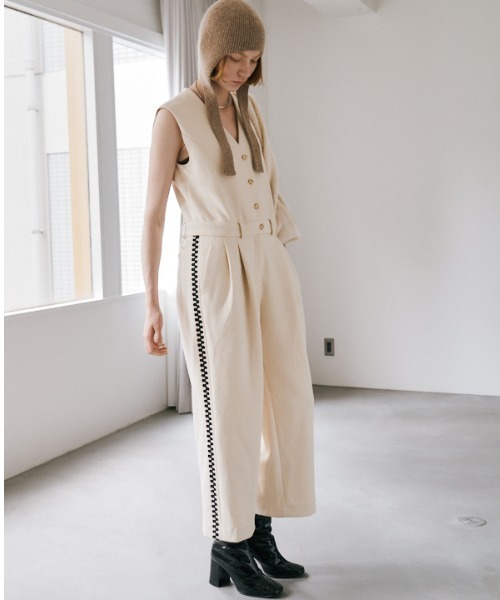 Muel Chic(ミュエルシック)の「Perth all-in-one パースオールインワン(つなぎ/オールインワン・レディース・ネイビー/ブラウン/オフホワイト・MEDIUM)」の2枚目の写真