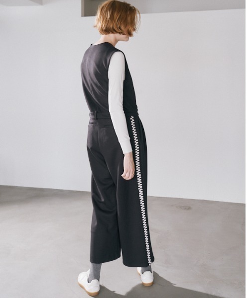Muel Chic(ミュエルシック)の「Perth all-in-one パースオールインワン(つなぎ/オールインワン・レディース・ネイビー/ブラウン/オフホワイト・MEDIUM)」の5枚目の写真