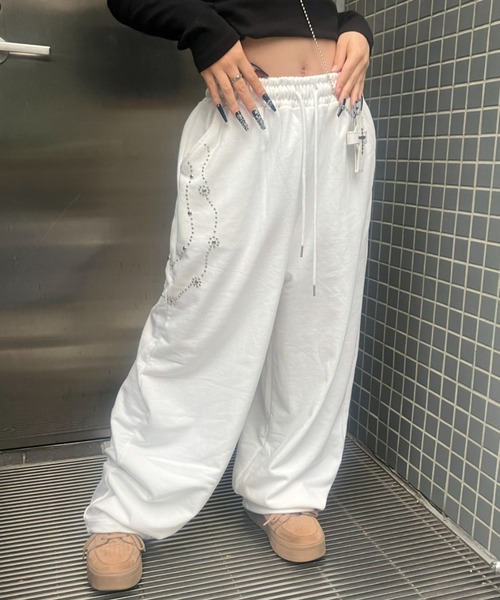 A'GEM/9 × .kom 『.KOM/ドットケーオーエム』Sparkle Line Sweat Pants