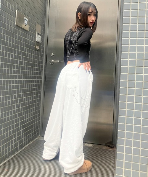 .KOM(ドットコム)の「A'GEM/9 × .kom 『.KOM/ドットケーオーエム』Sparkle Line Sweat Pants/ストーンチェーンスウェットパンツ(スウェットパンツ・レディース・アイボリー/ブラック・FREE)」の20枚目の写真