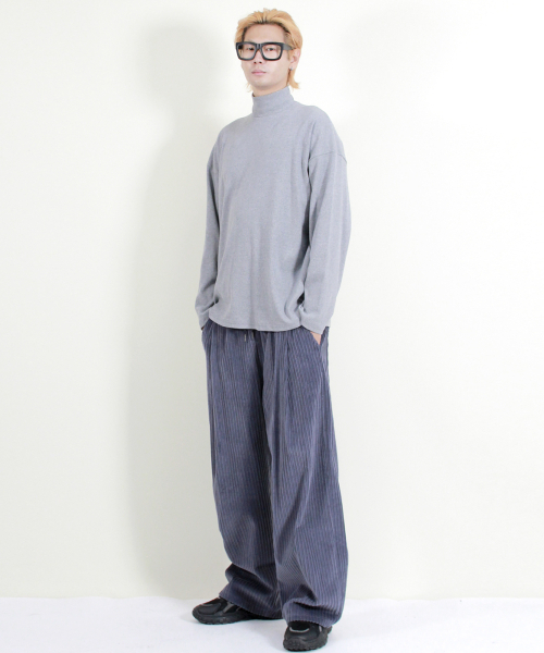DEMARC(ドゥマーク)の「コーデュロイリアルワイドツータックパンツグレーシュブルー(その他パンツ・メンズ・その他・MEDIUM/LARGE)」の18枚目の写真