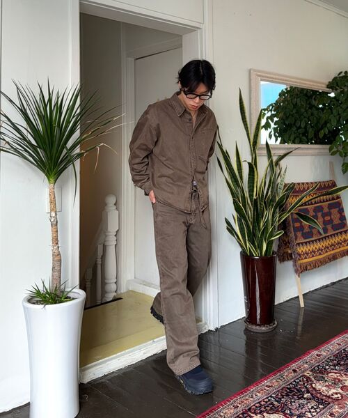 NONBLANK(ノンブランク)の「ダイングデニムパンツ_グレイッシュカーキ(デニムパンツ・メンズ・カーキ・MEDIUM/LARGE/X-LARGE)」の7枚目の写真