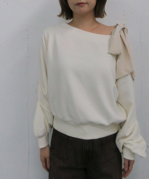 archives（アルシーヴ）の「ベロアリボンタックオフショルスウェット（スウェット・レディース・グレー/チャコールグレー/アイボリー・MEDIUM）」の21枚目の写真
