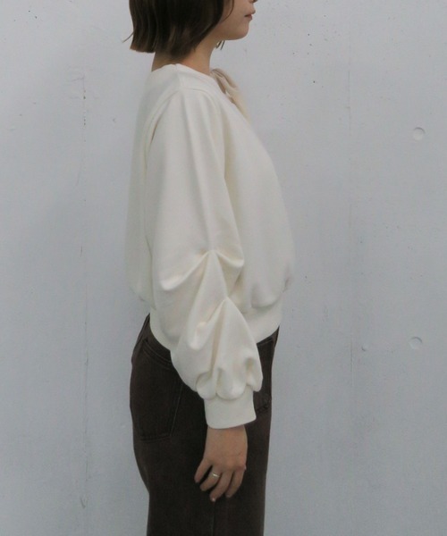 archives（アルシーヴ）の「ベロアリボンタックオフショルスウェット（スウェット・レディース・グレー/チャコールグレー/アイボリー・MEDIUM）」の22枚目の写真