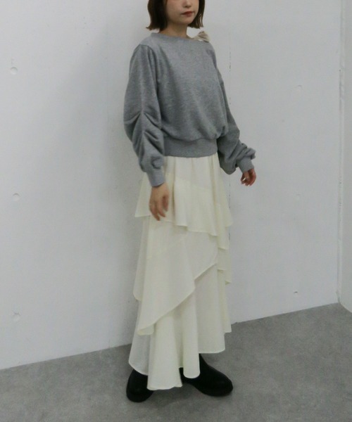 archives（アルシーヴ）の「ベロアリボンタックオフショルスウェット（スウェット・レディース・グレー/チャコールグレー/アイボリー・MEDIUM）」の18枚目の写真