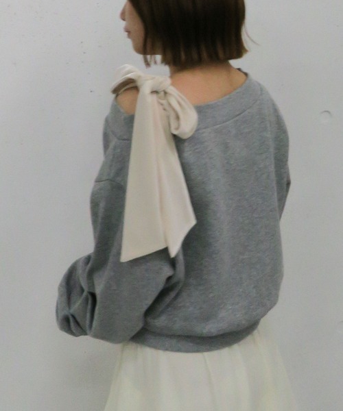 archives（アルシーヴ）の「ベロアリボンタックオフショルスウェット（スウェット・レディース・グレー/チャコールグレー/アイボリー・MEDIUM）」の15枚目の写真