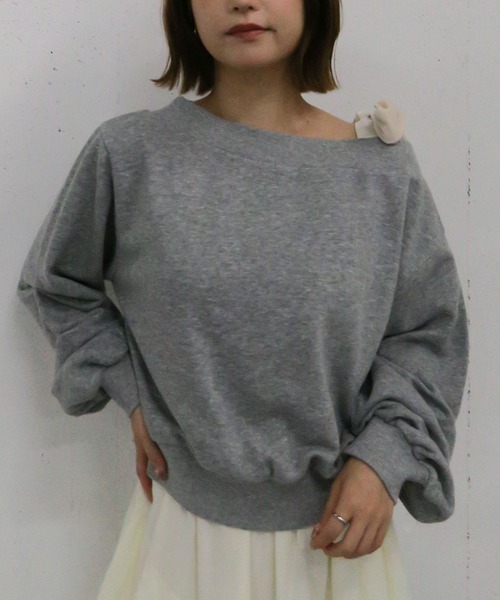 archives（アルシーヴ）の「ベロアリボンタックオフショルスウェット（スウェット・レディース・グレー/チャコールグレー/アイボリー・MEDIUM）」の13枚目の写真