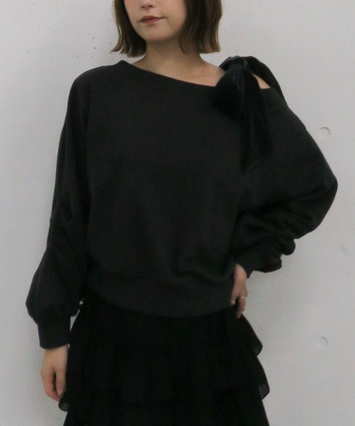 archives（アルシーヴ）の「ベロアリボンタックオフショルスウェット（スウェット・レディース・グレー/チャコールグレー/アイボリー・MEDIUM）」の6枚目の写真