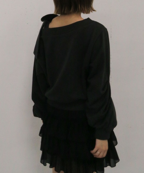 archives（アルシーヴ）の「ベロアリボンタックオフショルスウェット（スウェット・レディース・グレー/チャコールグレー/アイボリー・MEDIUM）」の8枚目の写真