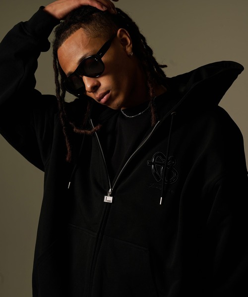 FUBU（ フブ）の「FUBU フブ ブランド FB Zip Hoodie / FBロゴ ジップパーカー（パーカー・メンズ・ブラック/アッシュグレー・XL/M/L）」の3枚目の写真