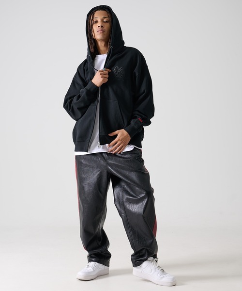FUBU（ フブ）の「FUBU フブ ブランド FB Zip Hoodie / FBロゴ ジップパーカー（パーカー・メンズ・ブラック/アッシュグレー・XL/M/L）」の8枚目の写真