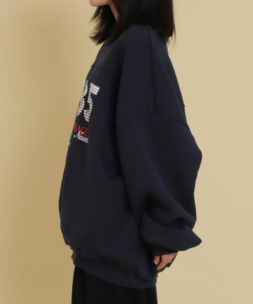 WOND（ウォンド）の「WOND/1985ロゴビッグスウェット（スウェット・レディース・ライトグレー/ネイビー・FREE）」の6枚目の写真