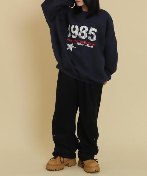 WOND（ウォンド）の「WOND/1985ロゴビッグスウェット（スウェット・レディース・ライトグレー/ネイビー・FREE）」の7枚目の写真