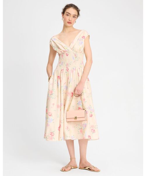 kate spade new york(ケイトスペード ニューヨーク)の「ウィムジカル ガーデン スモックド ミディ ドレス(ワンピース・レディース・ベージュ・MEDIUM/SMALL/X-SMALL)」の3枚目の写真
