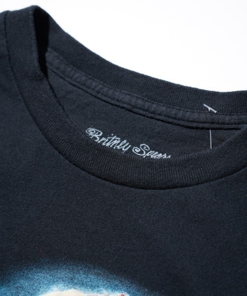 THRIFTY LOOK(スリフティールック)の「THRIFTY LOOK スリフティルック / 'BRITNEY SPEARS'TEE ブリトニースピアーズ(Tシャツ/カットソー・メンズ・ブラック/ブラック系1・LARGE/X-LARGE/MEDIUM)」の9枚目の写真