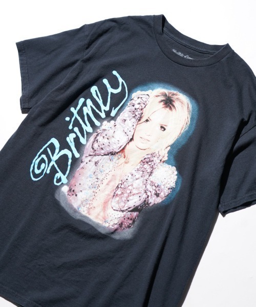 THRIFTY LOOK(スリフティールック)の「THRIFTY LOOK スリフティルック / 'BRITNEY SPEARS'TEE ブリトニースピアーズ(Tシャツ/カットソー・メンズ・ブラック/ブラック系1・LARGE/X-LARGE/MEDIUM)」の10枚目の写真