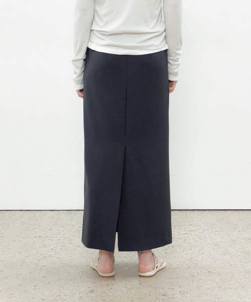 THEMARGOT(ザマルゴット)の「CLASSIC LONG SKIRT (CHARCOAL)(スカート・レディース・その他・SMALL/MEDIUM)」の3枚目の写真