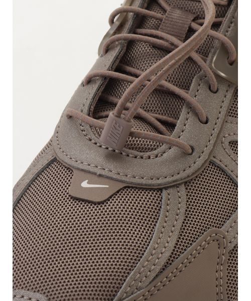NIKE(ナイキ)の「【NIKE】V2K RUN(スニーカー・レディース・ブラウン・24.5/23.5/25.5/25/24/23)」の5枚目の写真