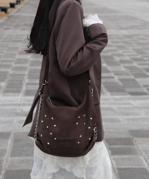 mellowneon（メロウネオン）の「3wayスウェードライクスタッズバッグ/リュック/ナップサック/ショルダーバッグ（ショルダーバッグ・レディース・ベージュ/ブラウン・FREE）」の18枚目の写真