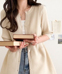 classicalelf（クラシカルエルフ）の「ふわりと映えて、優雅に広がる。リブ切り替えペプラムトップス(半袖)（ニット/セーター）」