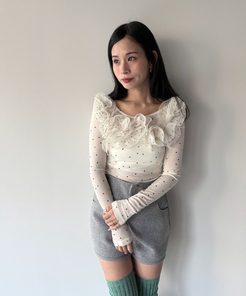 SANSeLF(サンセルフ)の「【SANSeLF】フリルネックトップス saw25a071(その他トップス・レディース・ホワイト・FREE)」の7枚目の写真