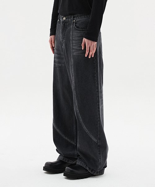 DNSR(ディーエヌエスアール)の「ウェーブドロップデニムブラック(デニムパンツ・メンズ・その他・S/L/XL)」の1枚目の写真