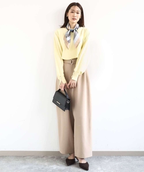 MK MICHEL KLEIN(エムケーミッシェルクラン)の「幾何柄スカーフ/洗える(ストール/ショール・レディース・ダークインディゴブルー/ベージュ・38)」の14枚目の写真