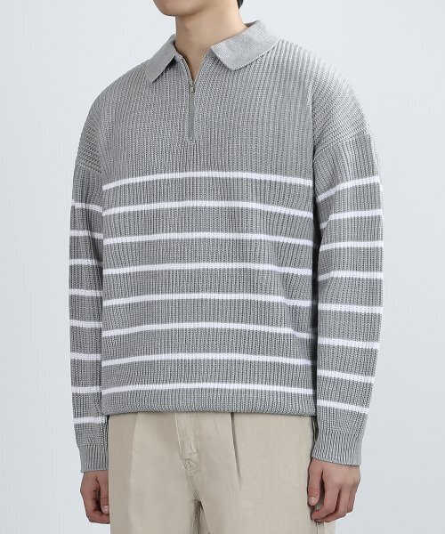 VERYVAIN(ベリベーン)の「HALF STRIPE COLLOR KNIT (GRAY)(ニット/セーター・メンズ・その他・ONE SIZE)」の1枚目の写真