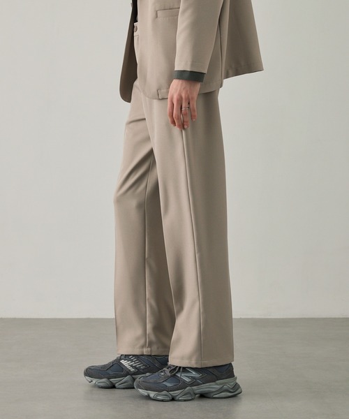 EASENCE(イーズエンス)の「【EASENCE】パウダーツイル セットアップ ノーカラージャケット&ワイドパンツ<イージードライ/マシンウォッシャブル>(セットアップ・メンズ・ブラック/グレイッシュベージュ/ダークグレー/ダークネイビー/ライトグレー・S/M/L)」の17枚目の写真