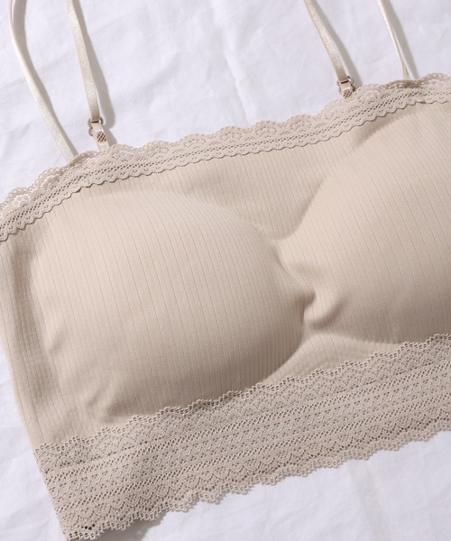 Lace Ladies(レースレディース)の「ソリッドカラー スカラップ スリム ノンワイヤー ブラジャー(チューブトップ・レディース・ブラック/ホワイト/ベージュ・FREE)」の7枚目の写真